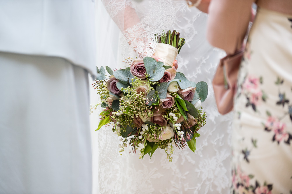 Joanna Carter Wedding Flowers, Oxford, Oxfordshire, Buckinghamshire, Berkshire and London 